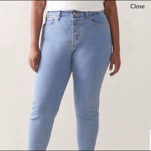 Levi’s Wedgie Skinny